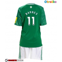 Otroške Nogometnih dresov Newcastle United Harvey Barnes #11 Gostujoči 2025-26 Kratki rokavi (+ hlače)